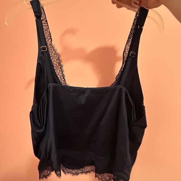 Aerie Blue Lace Trim Crop Top NWT!! 🪩🖤🖤🖤🖤 - Picture 2 of 4